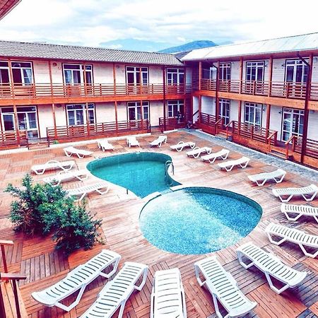 Guest House Amshin Tsandrypsh Bagian luar foto