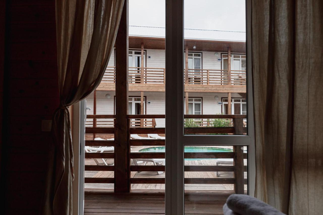 Guest House Amshin Tsandrypsh Bagian luar foto