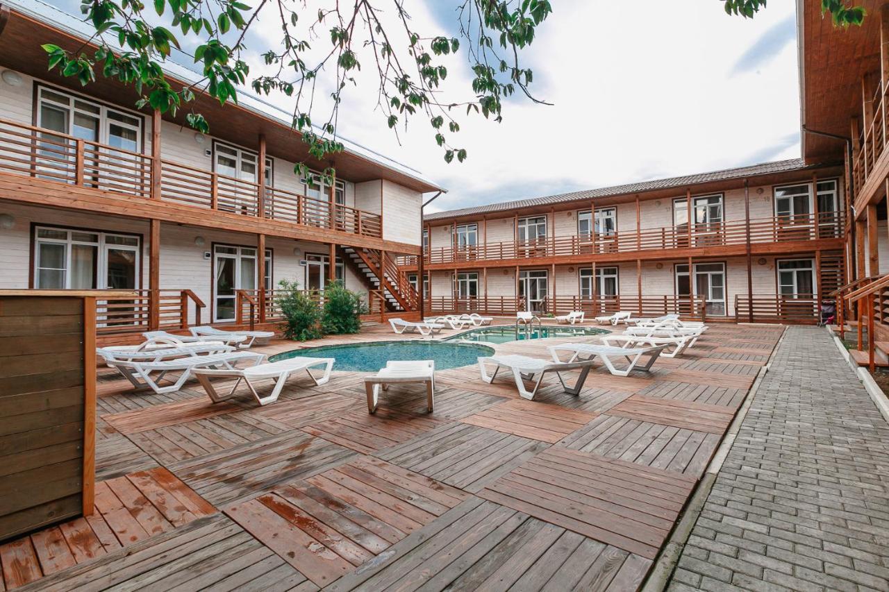 Guest House Amshin Tsandrypsh Bagian luar foto