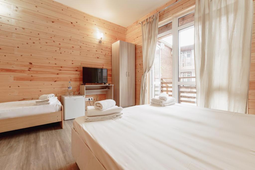 Guest House Amshin Tsandrypsh Bagian luar foto
